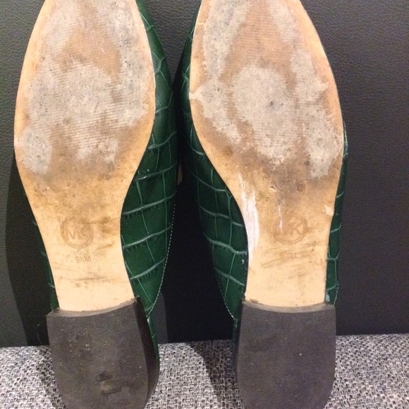 Michael Kors “Natasha crocodile embossed” loafers - Picture 6 of 7